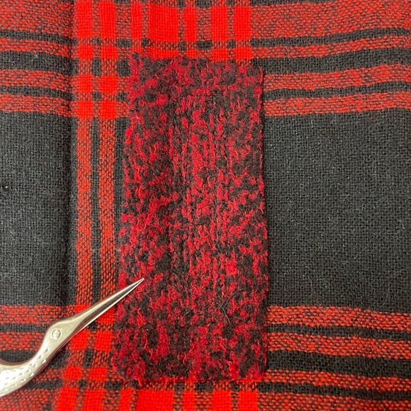 Vintage Womens 14 PENDLETON Wool Plaid Pleated Skirt Menzies Tartan Academia - Picture 9 of 9